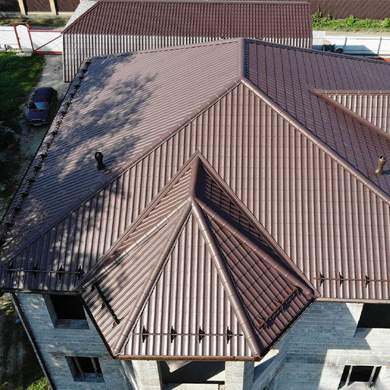 Монтаж сложной крыши и кровли в Подольске и Московской области